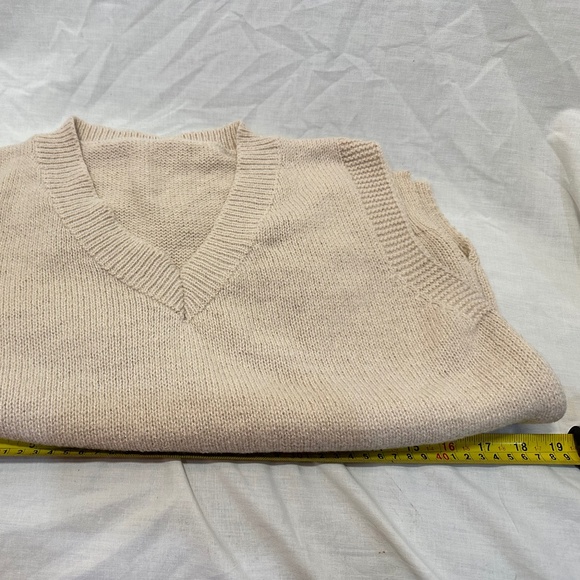 Hand Knitted Nanny Vest! Approx. M/L - Picture 3 of 3